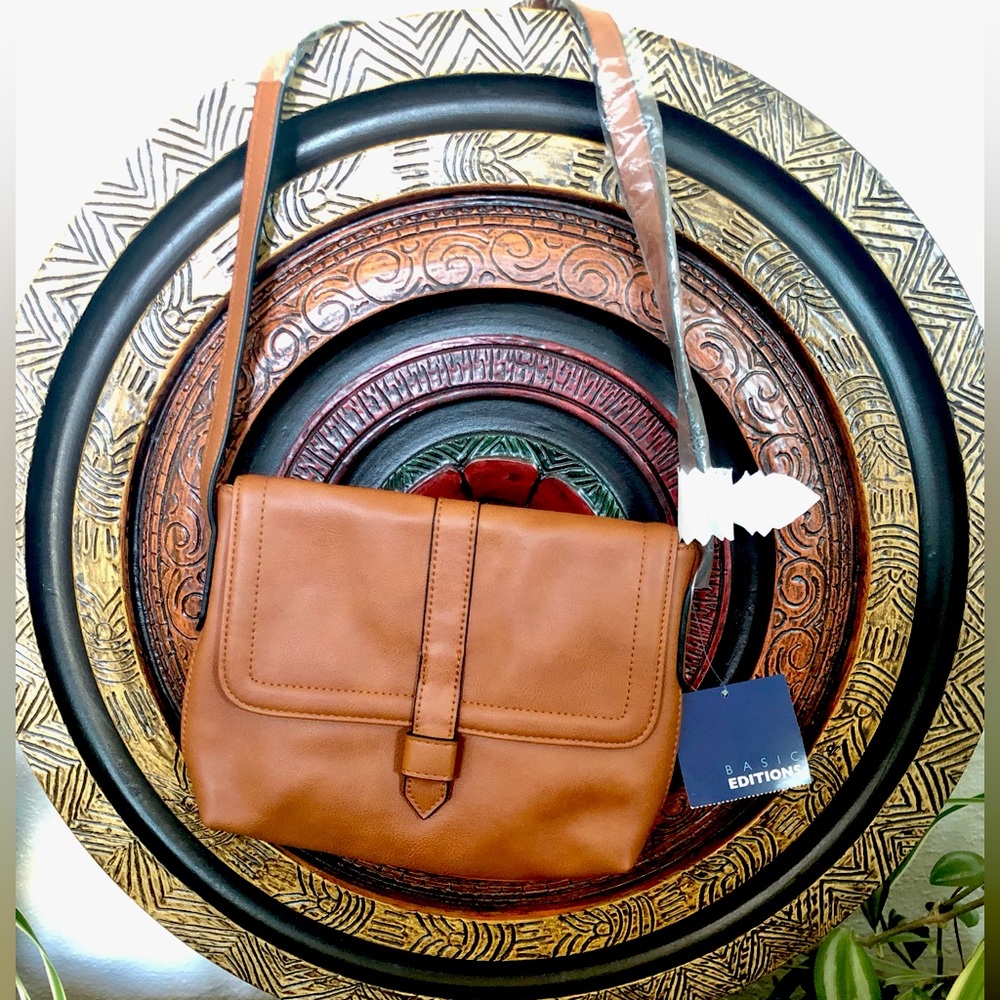 Basic Editions Crossbody